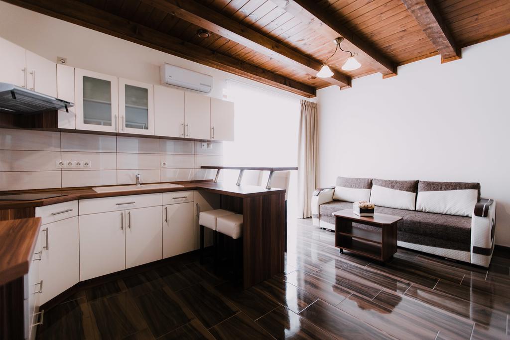 Németh Apartmanházak Mórahalom Extérieur photo